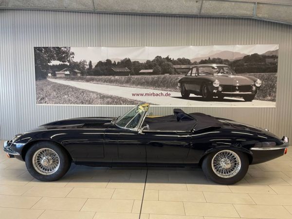 Jaguar E-Type V12 1973 123963