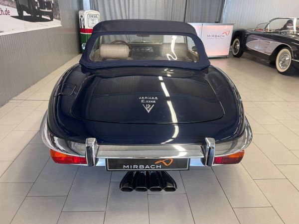 Jaguar E-Type V12 1973 123968