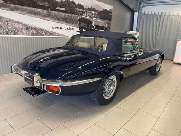 Jaguar E-Type V12 1973 123969