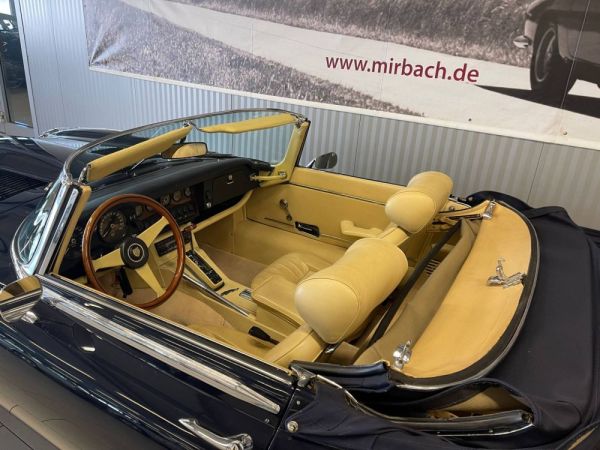 Jaguar E-Type V12 1973 123974