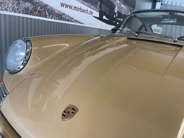 Porsche 911 2.0 1966 126526