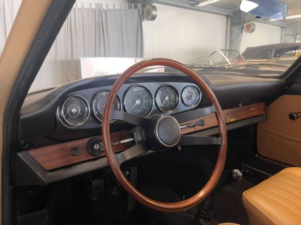 Porsche 911 2.0 1966 126537