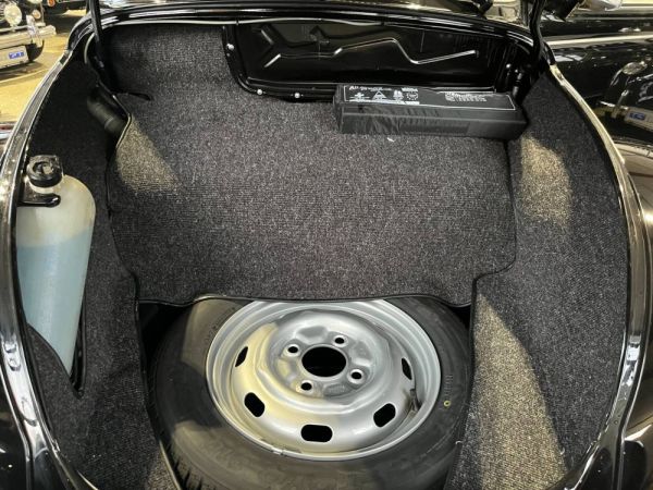 Volkswagen Maggiolone 1303 LS 1974 131823