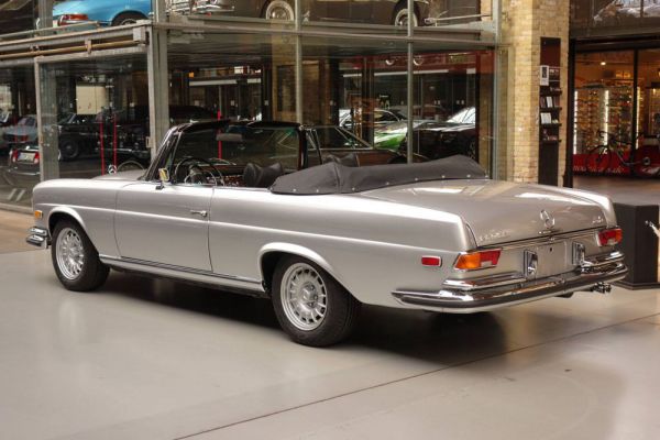 Mercedes-Benz 280 SE 3,5 1970 82443