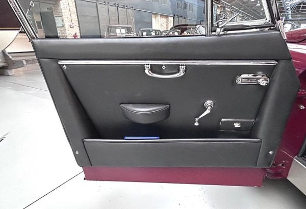 Jaguar XK 150 SE FHC 1957 125253