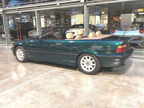 BMW 325i 1993 127035