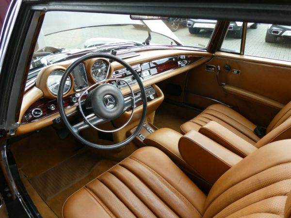 Mercedes-Benz 280 SE 3,5 1971 41688