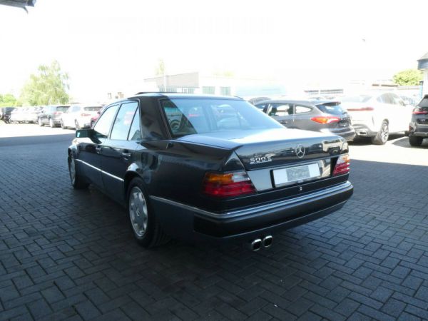 Mercedes-Benz 500 E 1992 41850