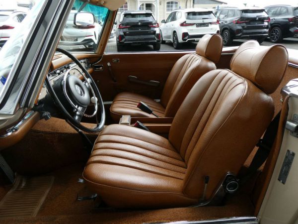 Mercedes-Benz 280 SL 1969 41868