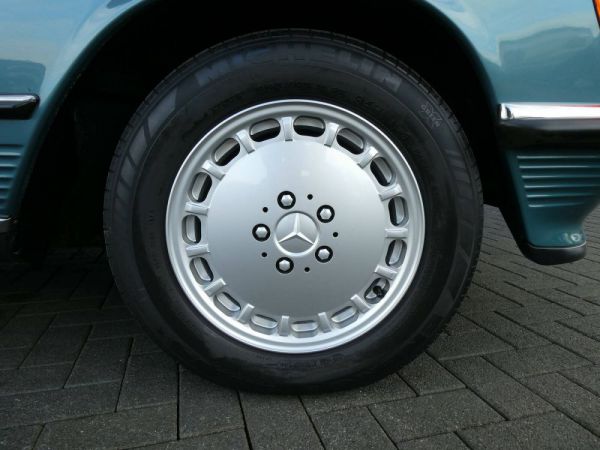 Mercedes-Benz 560 SL 1986 58010