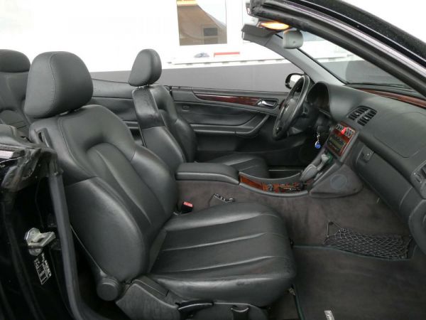 Mercedes-Benz CLK 320 1999 97902