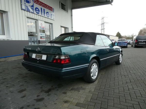 Mercedes-Benz E 320 1994 114559