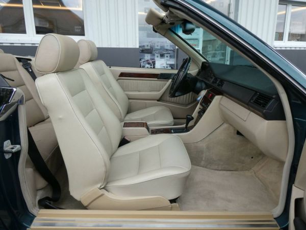 Mercedes-Benz E 320 1994 114568