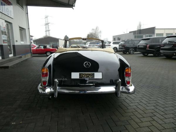 Mercedes-Benz 220 S Cabriolet 1957 119352