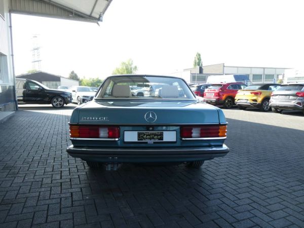 Mercedes-Benz 280 CE 1981 122900