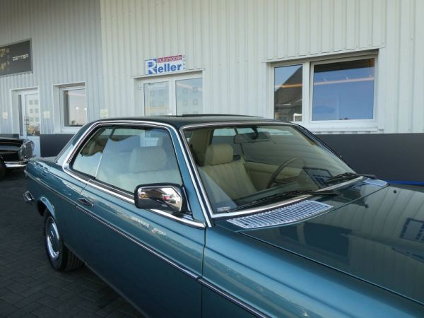 Mercedes-Benz 280 CE 1981 122913