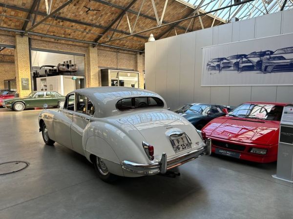 Jaguar Mk IX 1961 131371