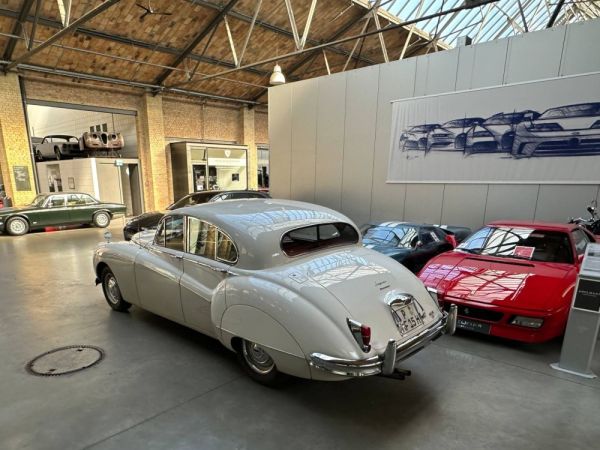 Jaguar Mk IX 1961 131372