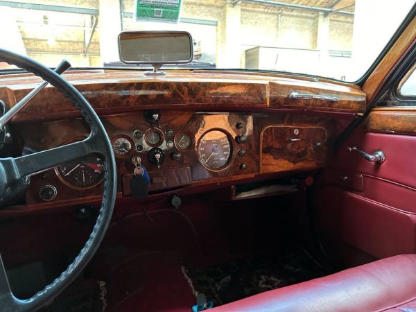 Jaguar Mk IX 1961 131380