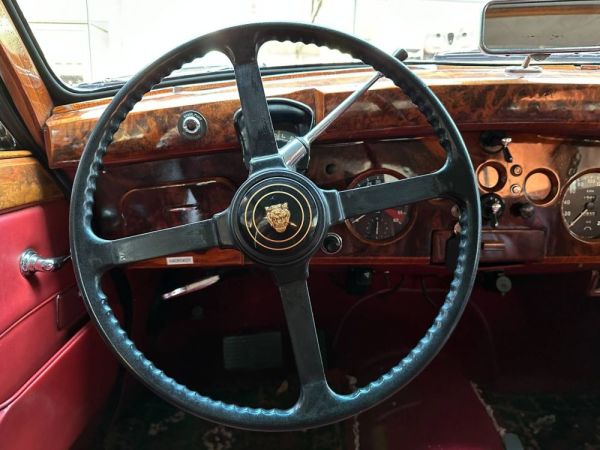 Jaguar Mk IX 1961 131381