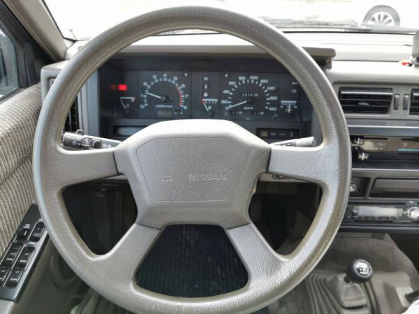 Nissan Terrano V6 1993 1877