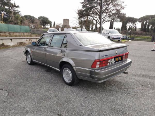 Alfa Romeo 75 1.8 Turbo 1990 121021