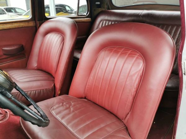 Jaguar 2.4 Litre 1958 121083