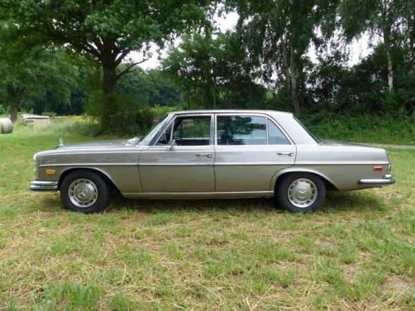 Mercedes-Benz 300 SEL 6.3 1969 49936