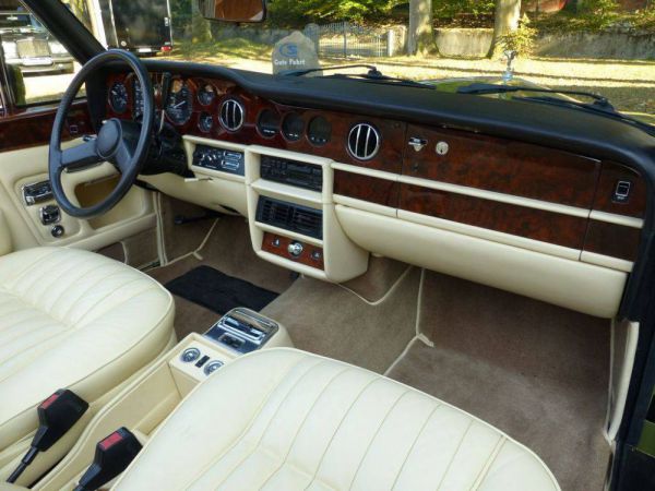 Rolls-Royce Corniche I 1986 50108