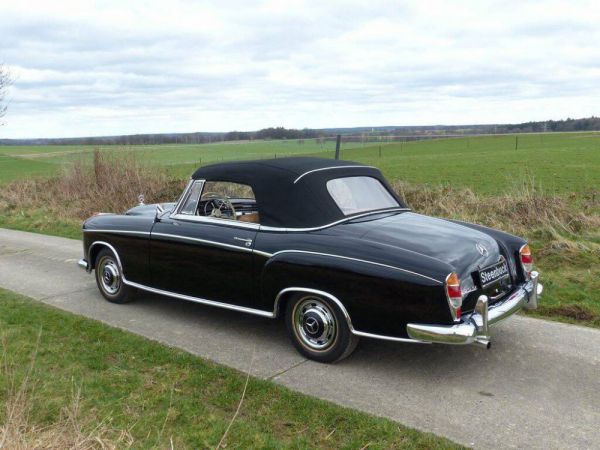 Mercedes-Benz 220 SE Cabriolet 1959 50187