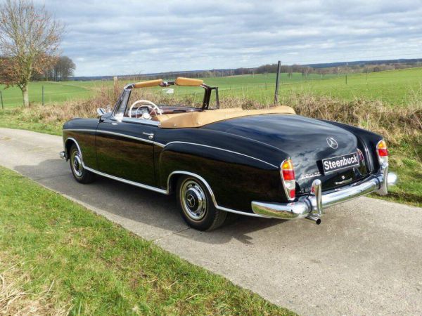 Mercedes-Benz 220 SE Cabriolet 1959 50188