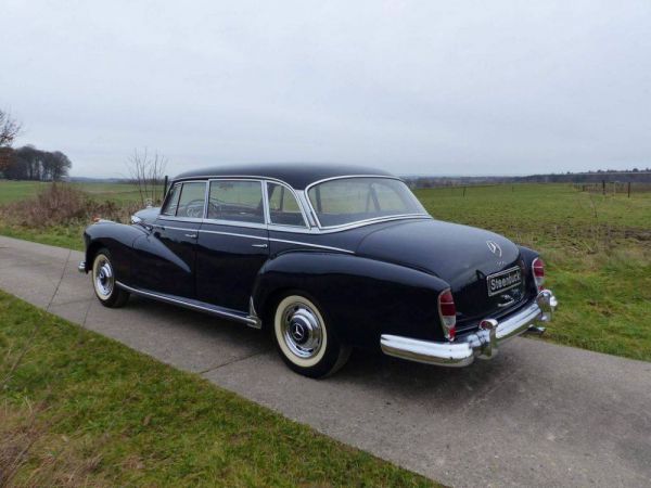 Mercedes-Benz 300 d 1960 50201