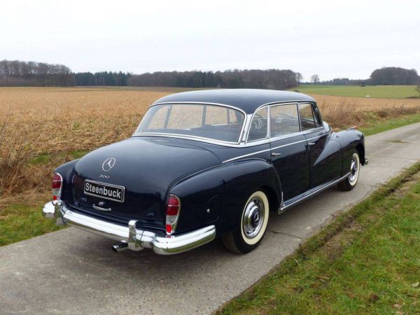 Mercedes-Benz 300 d 1960 50202