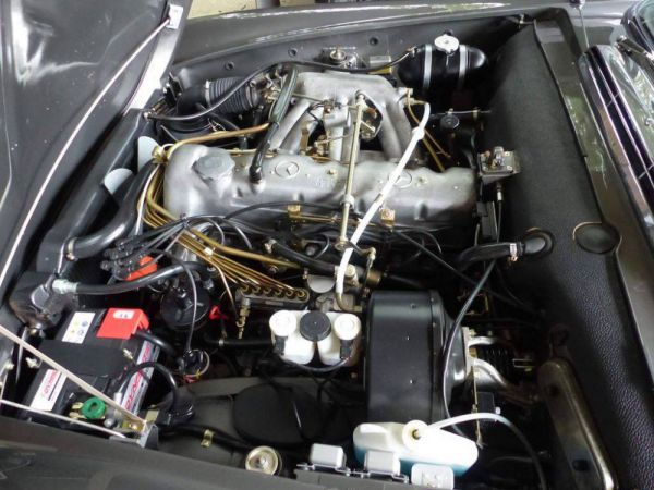 Mercedes-Benz 280 SL 1969 50273