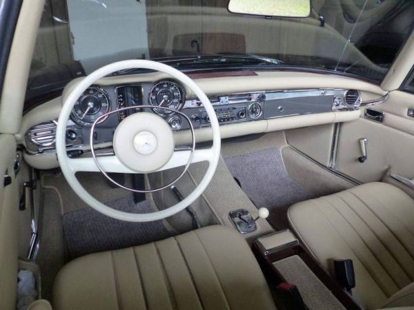 Mercedes-Benz 280 SL 1969 50274