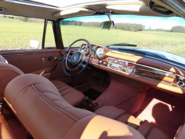 Mercedes-Benz 220 SE b 1961 50379