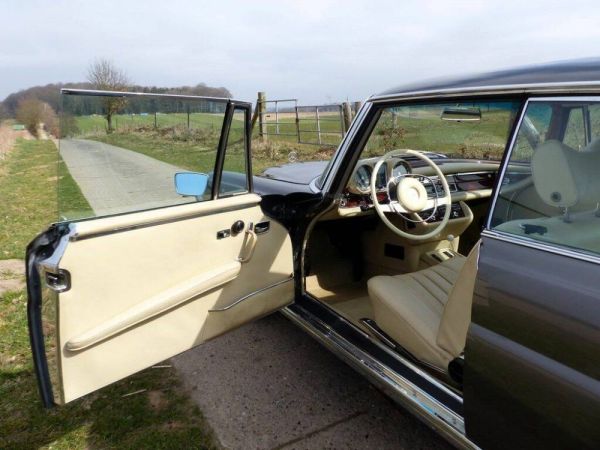 Mercedes-Benz 280 SE 3,5 1970 125651