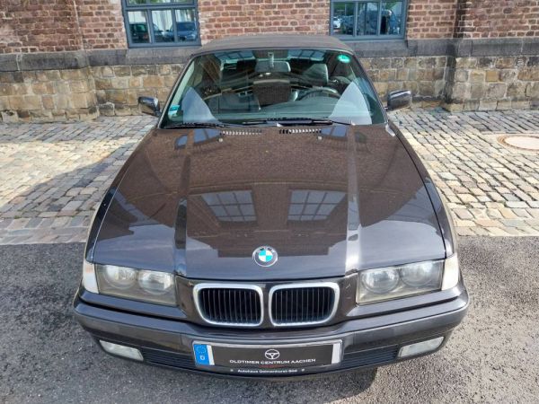 BMW 318i 2000 50635