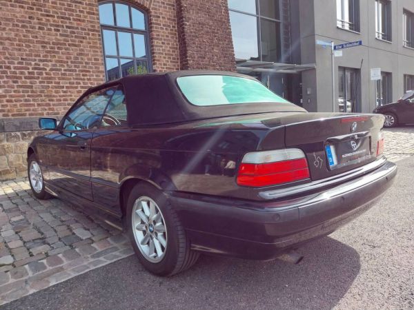 BMW 318i 2000 50639