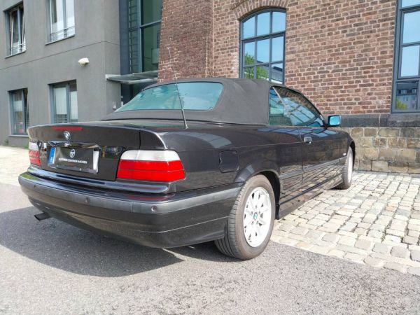 BMW 318i 2000 50640