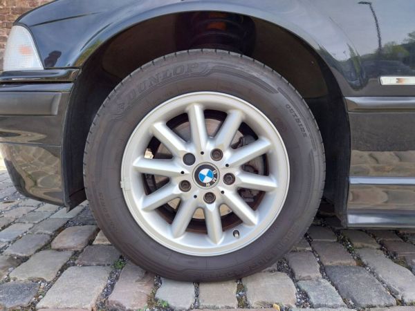 BMW 318i 2000 50642