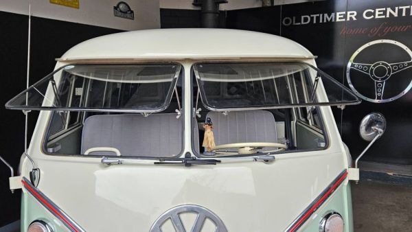 Volkswagen T1 Brasil "Samba" 1974 128050