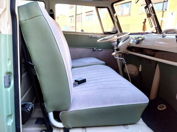 Volkswagen T1 Brasil "Samba" 1974 128053