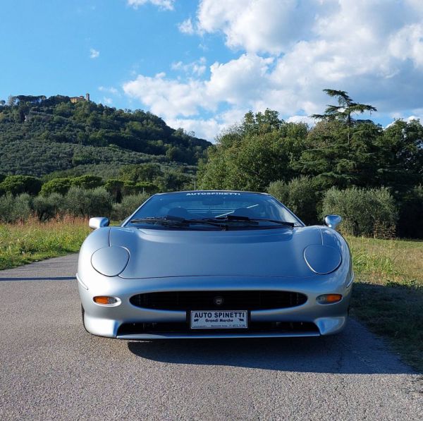 Jaguar XJ 220 1993