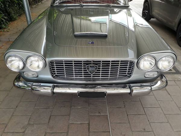 Lancia Flaminia GT 2.5 3C Touring 1961 2006