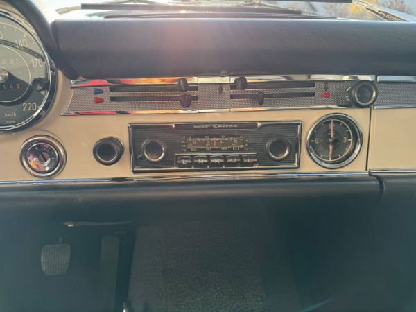 Mercedes-Benz 280 SL 1970 81632