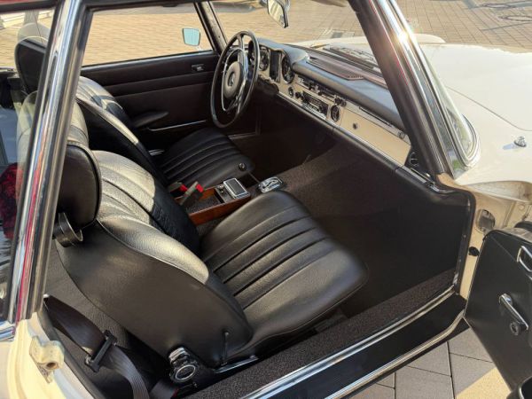 Mercedes-Benz 280 SL 1970 81638