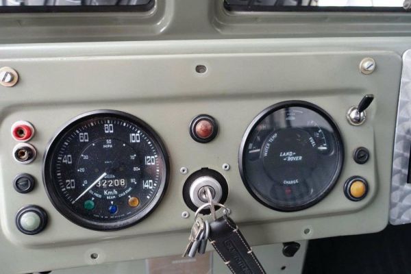 Land Rover 109 1961 6749