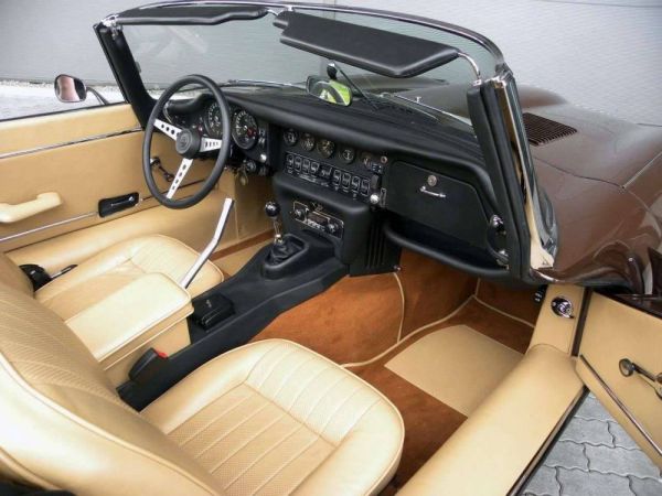 Jaguar E-Type V12 1973 6767