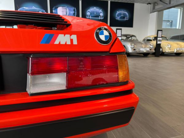 BMW M1 1980 29572